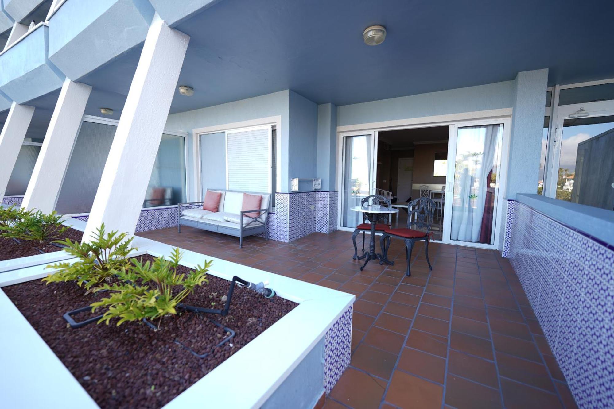 Rf La Quinta Park Suites Santa Ursula  Exterior photo
