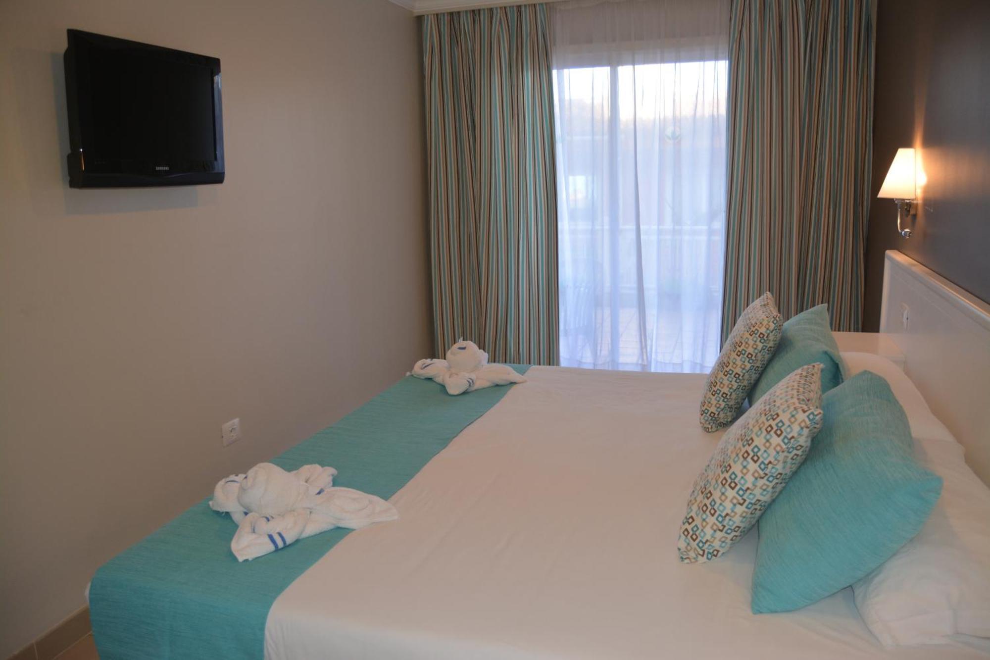 Rf La Quinta Park Suites Santa Ursula  Exterior photo